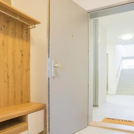 Waltrovka One Bed Apartment Prague