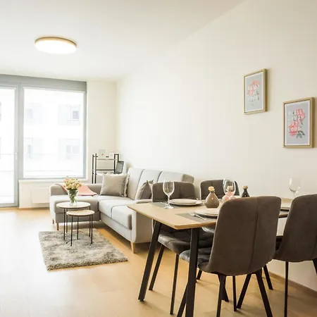 Waltrovka One Bed * Praha