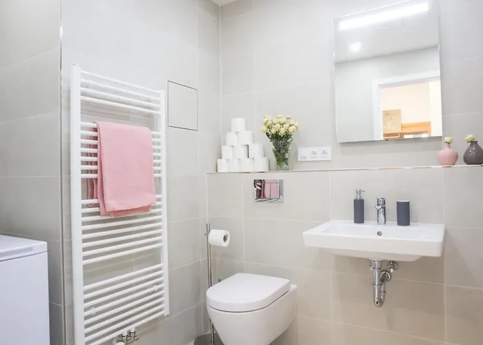 Waltrovka One Bed Apartamento *
